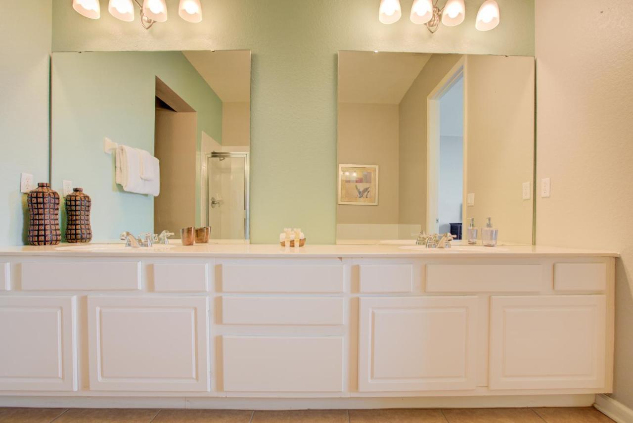 Top-Floor Luxurious Lakeview Condo Orlando Buitenkant foto