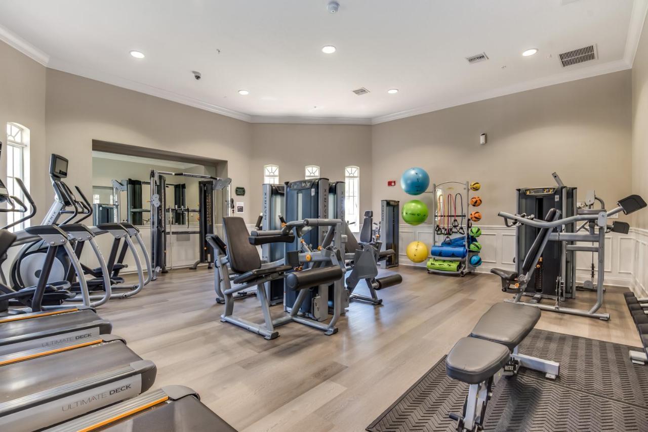 Top-Floor Luxurious Lakeview Condo Orlando Buitenkant foto